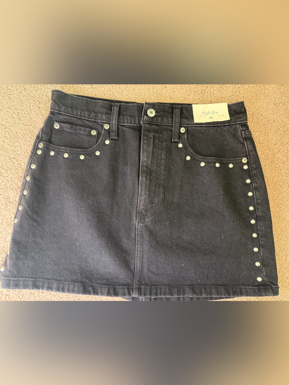 Abercrombie & Fitch Black studded denim skirt - women’s size 28